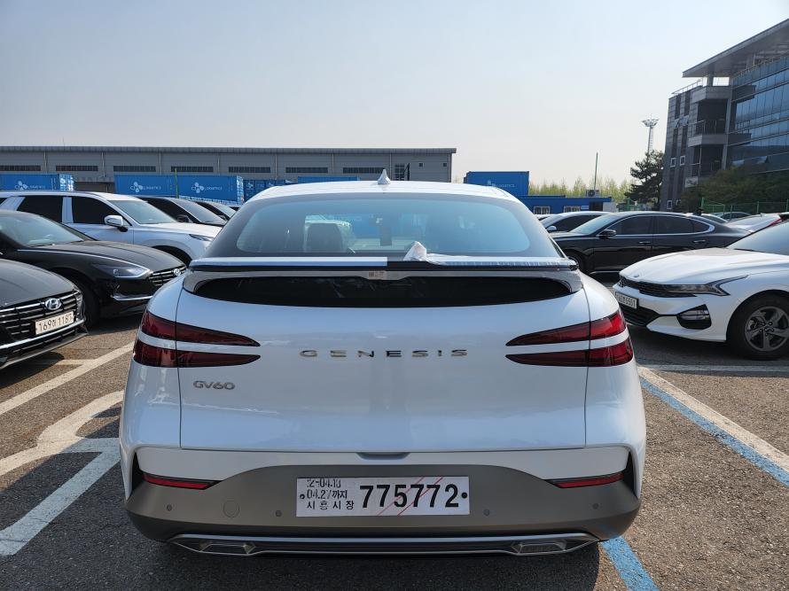 GV60 5인승 2WD/월 1,565,000원/무심사 신차 장기렌트