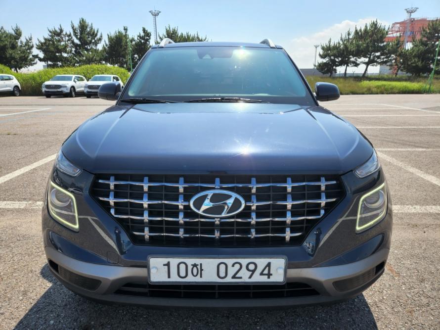 베뉴 가솔린 1.6 모던 2WD/473,000 원/무심사 중고차 장기렌트